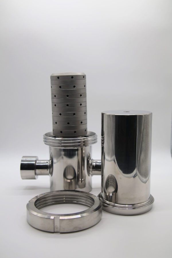 82 mm 12 Layer Sterile Air and Gas Filter with 1.5 FNPT connections